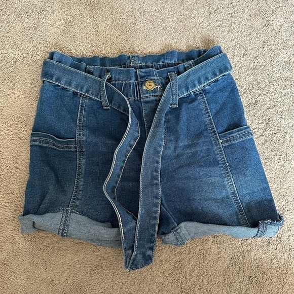 Girls YMI Jean belted short ym 10/12 - Picture 1 of 3